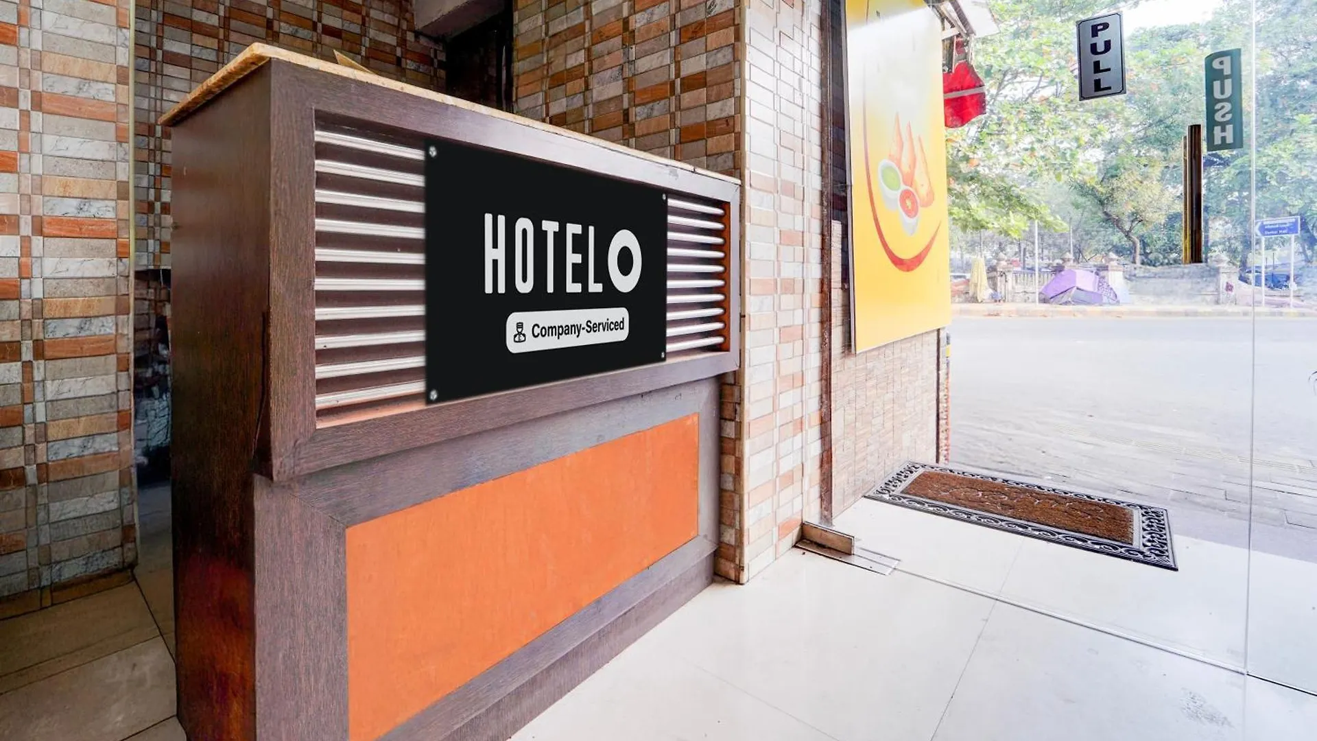 Super Hotel O Dh Road Ernakulam Kochi