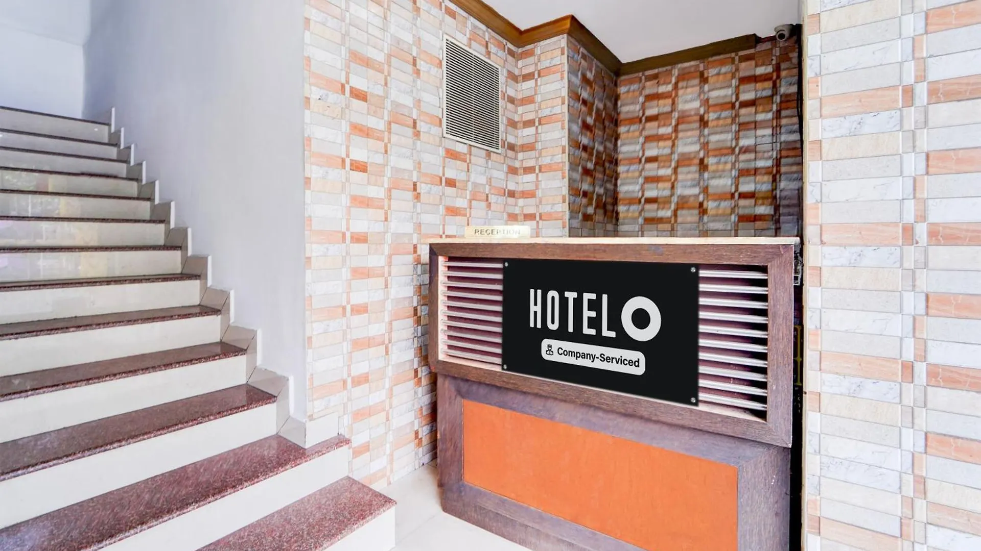 Super Hotel O Dh Road Ernakulam Kochi India